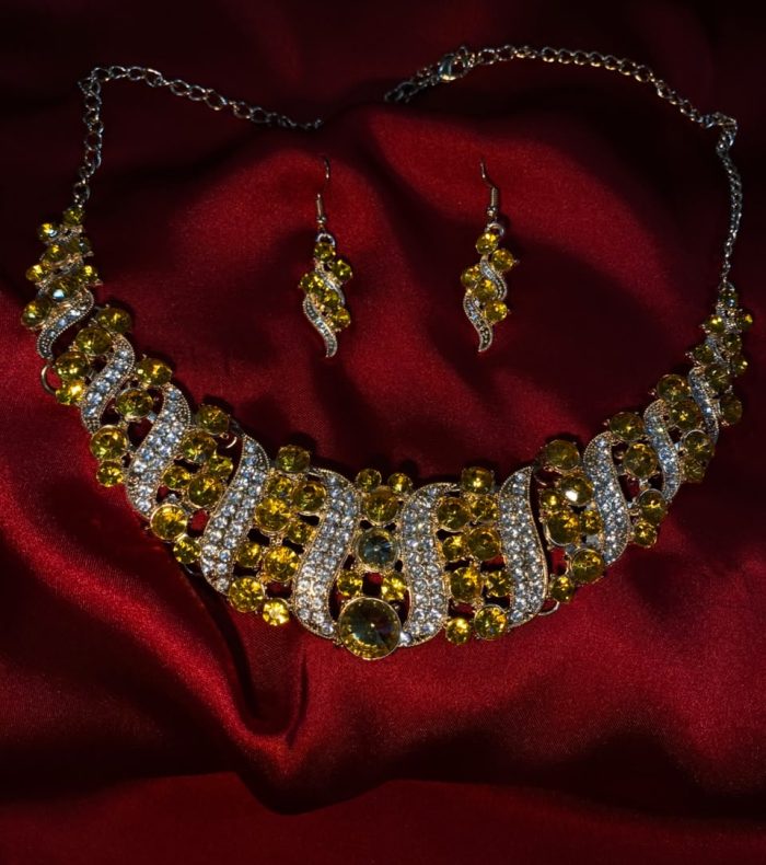 Yellow Gold Rhinestone & Crystal Choker Necklace & Earrings Set
